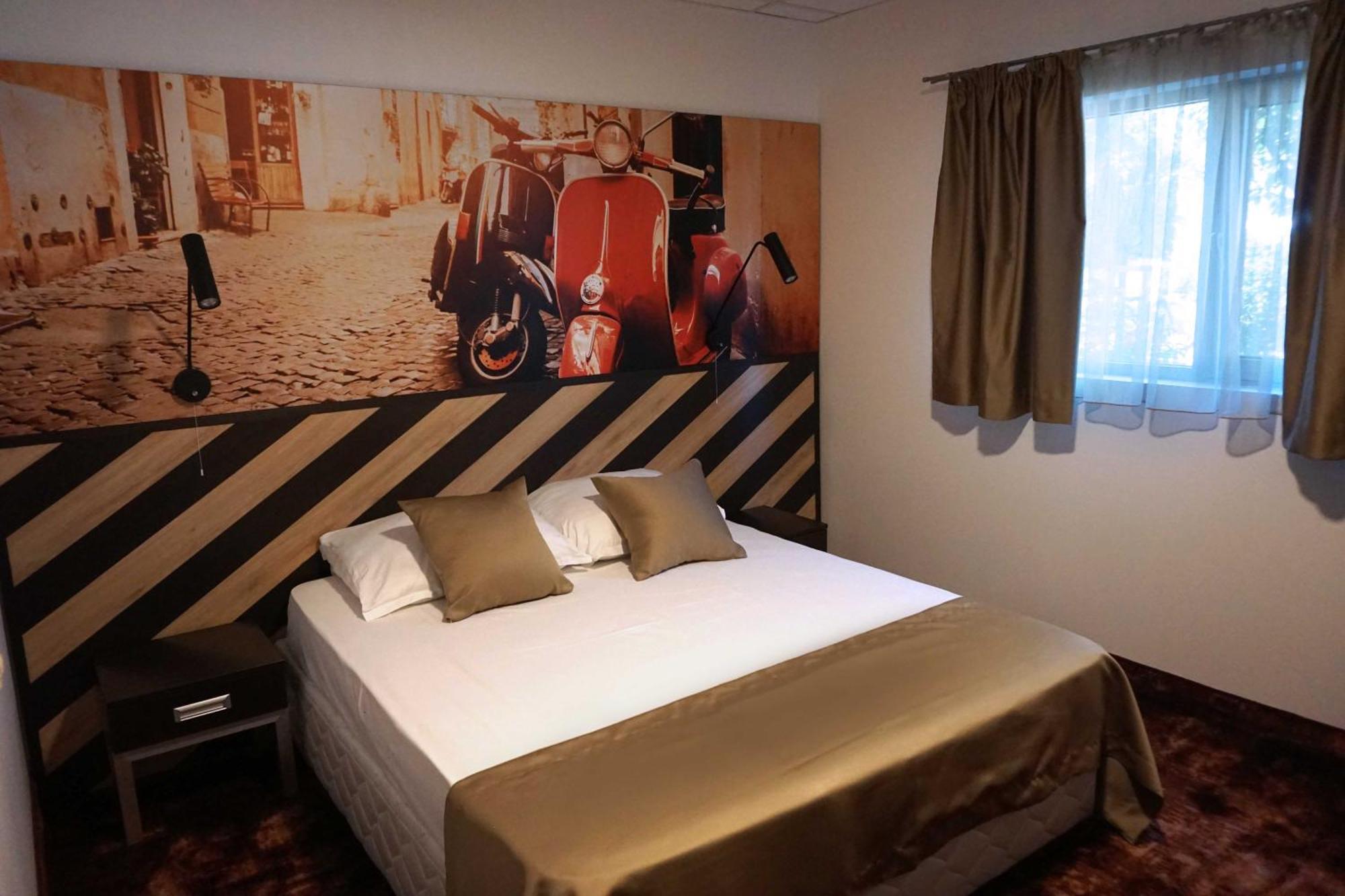 Hotel Ihtiman 외부 사진