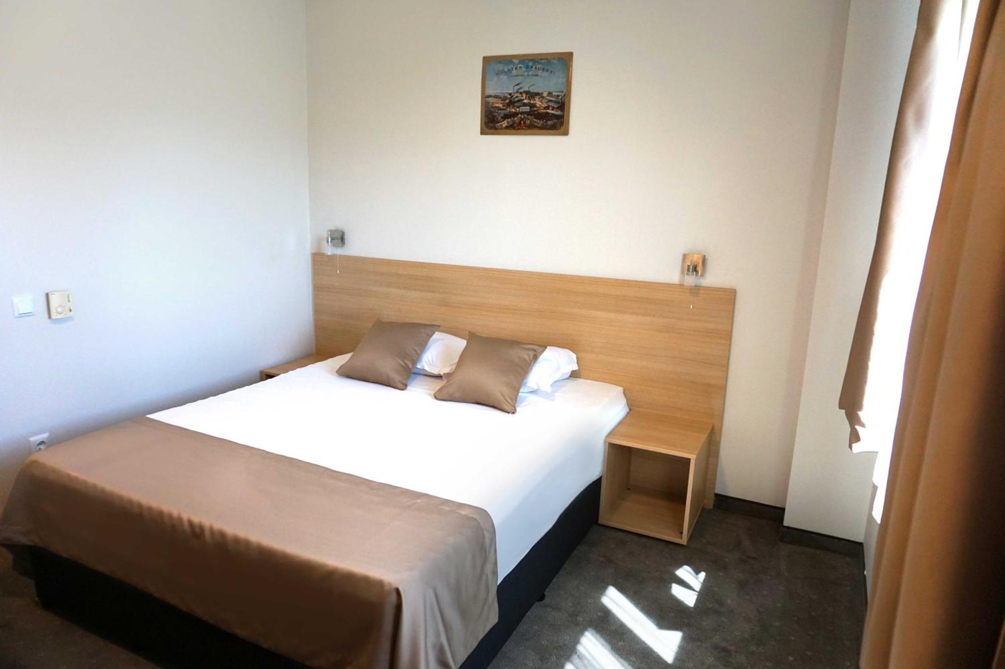 Hotel Ihtiman 외부 사진